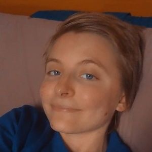 Meet your Posher, Faith